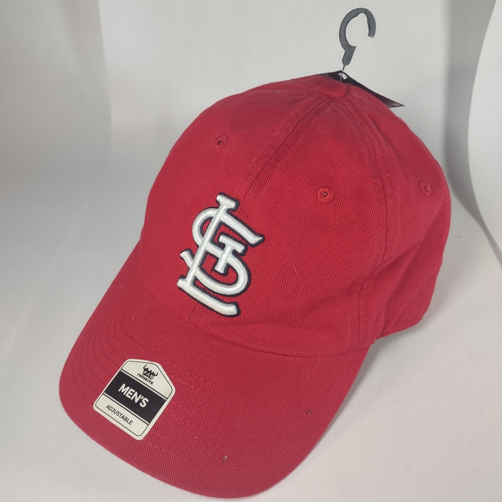 Fan Favorite St. Louis Cardinals Strapback Hat NWT